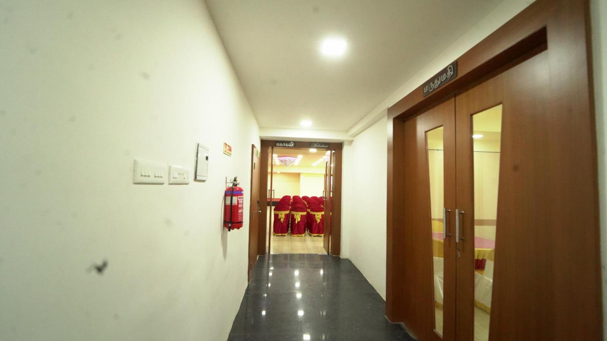 Kfour Apartment & Hotels Private Limited Madurai Exterior photo